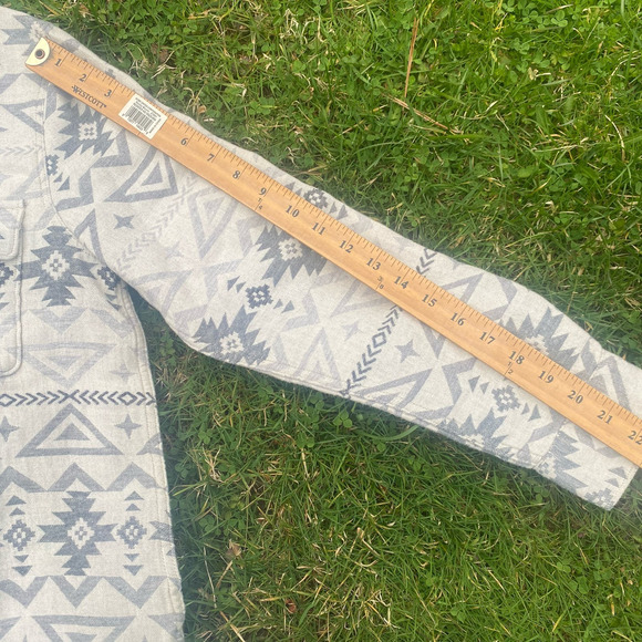 NWT FAHERTY X Doug Good Feather Organic Cotton Overshirt In Ivory North Star(S) - Picture 11 of 13